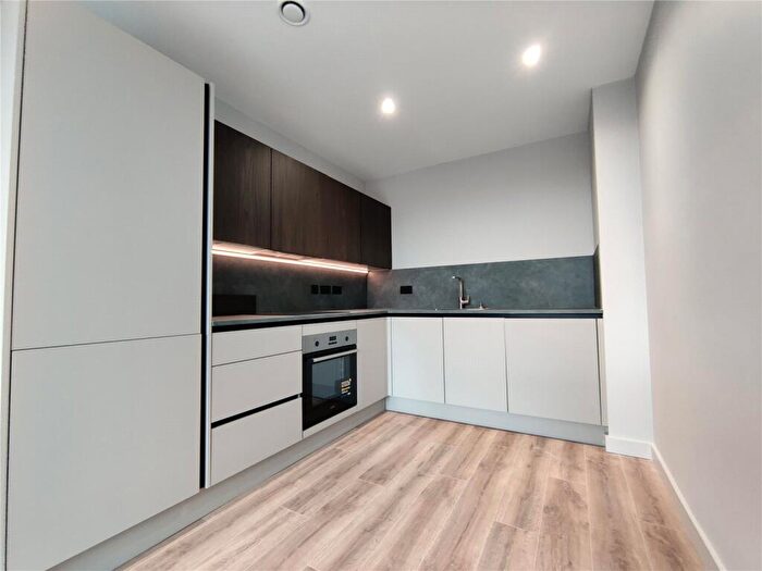 2 Bedroom Apartment To Rent In Northwood Street, Birmingham, B3