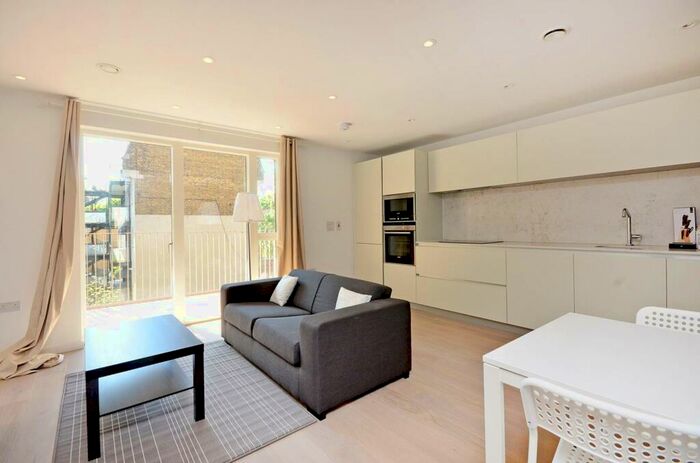 1 Bedroom Flat To Rent In New North Road, , Hoxton, London, N1