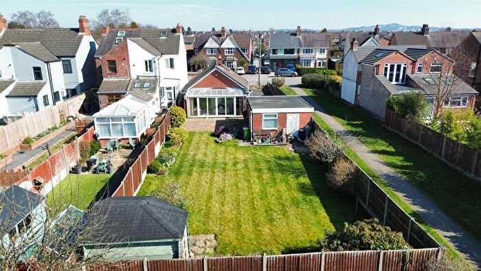 2 Bedroom Detached Bungalow For Sale In Ashburton Road, Hugglescote, Leicestershire, LE67