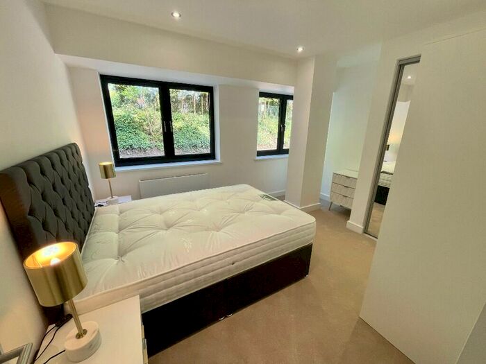 1 Bedroom Ground Flat To Rent In Broadoaks, Streetsbrook Road, Solihull, West Midlands, B91