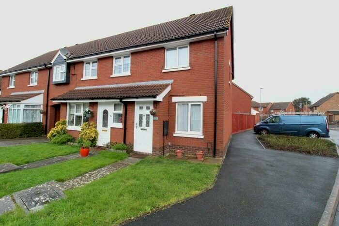 2 Bedroom End Of Terrace House To Rent In Station Road, Drayton, PO6