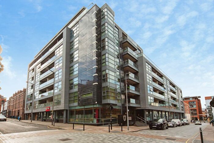 2 Bedroom Flat For Sale In Colquitt Street, Liverpool, Merseyside, L1