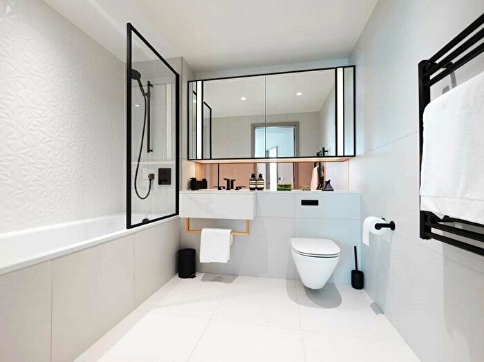 1 Bedroom Flat To Rent In Aspen, Consort Place, E14