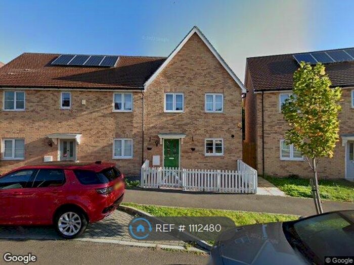 3 Bedroom Semi-Detached House To Rent In Bernwelle Avenue, London, RM3