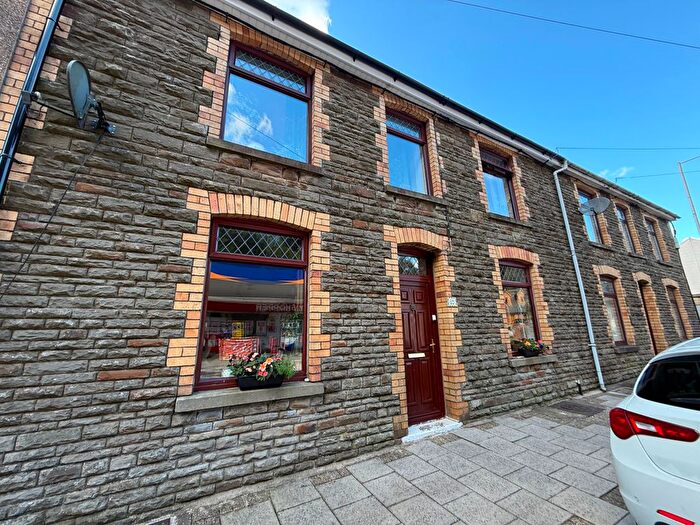 3 Bedroom Terraced House For Sale In Bryn Cottages, Pontyrhyl, Bridgend, CF32