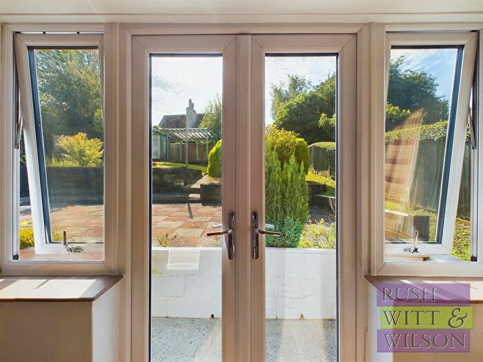 2 Bedroom Detached Bungalow For Sale In Fairlight Road, Hastings, TN35