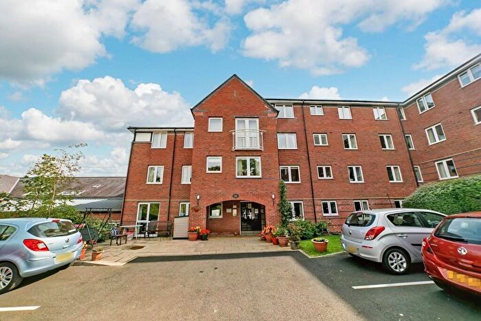 1 Bedroom Flat For Sale In Chase Court, Rectory Lane, NE16