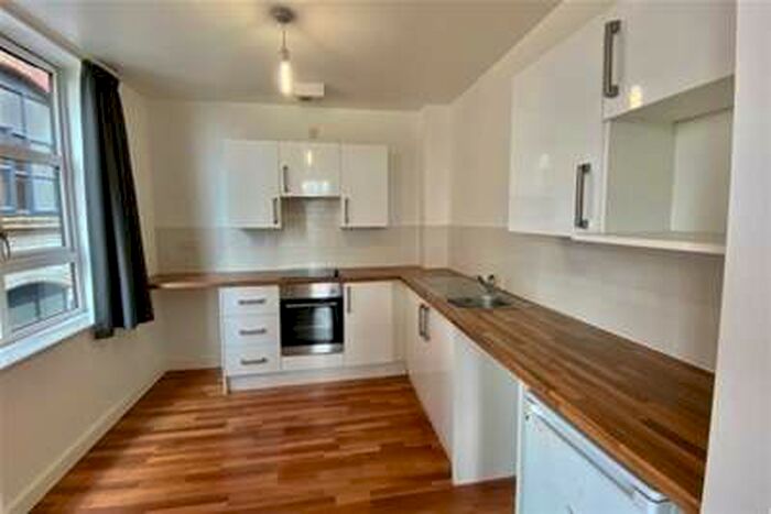 1 Bedroom Flat To Rent In Clyde Court, Erskine Street, LE1