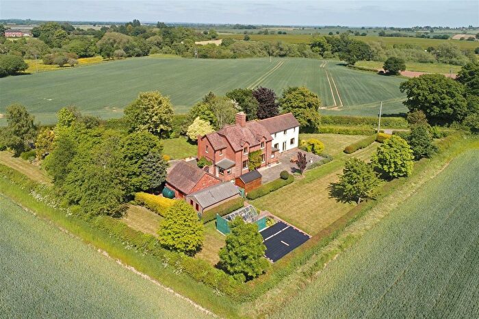 5 Bedroom Detached House For Sale In Poynton Green, Shawbury, Shrewsbury, Shropshire, SY4