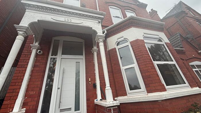4 Bedroom Flat To Rent In Park Hill, Birmingham, B13