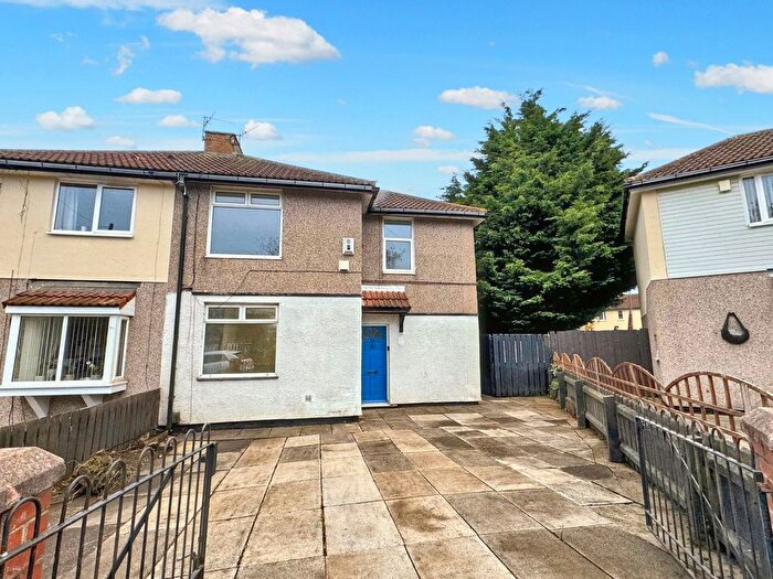 3 Bedroom Terraced House To Rent In Birchington Avenue, Grangetown, Middlesbrough, TS6