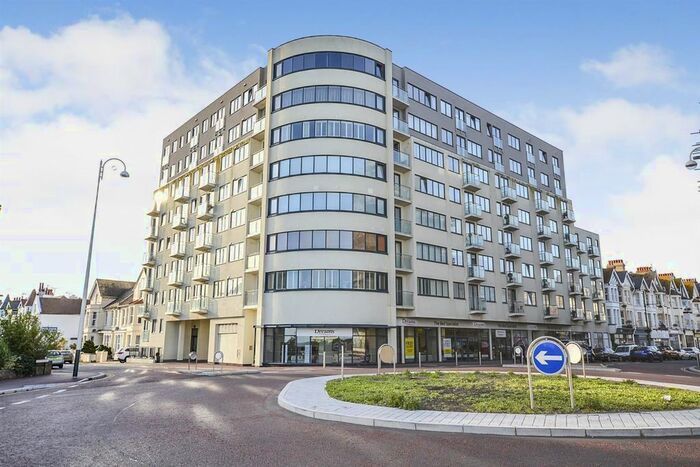 2 Bedroom Flat To Rent In Sackville Road, Bexhill On Sea, TN39