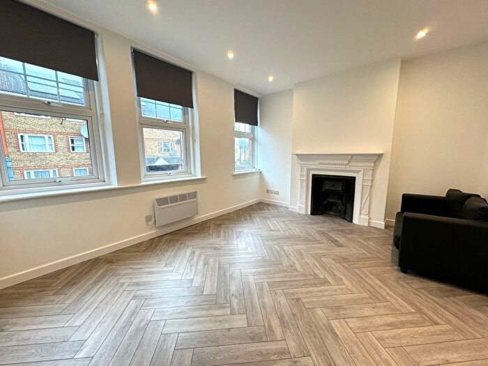 1 Bedroom Flat To Rent In Tottenham Lane, Crouch End, N8