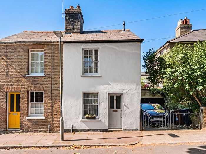 2 Bedroom Semi-Detached House For Sale In Fanshawe Street, Hertford, SG14