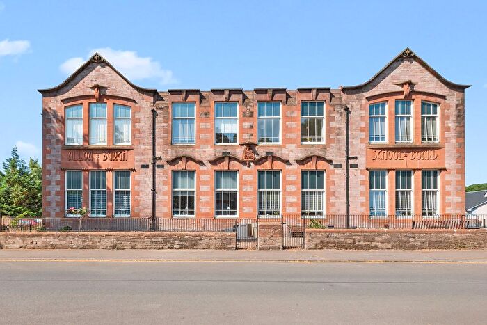 3 Bedroom Maisonette For Sale In St. John’S Court, Alloa., FK10
