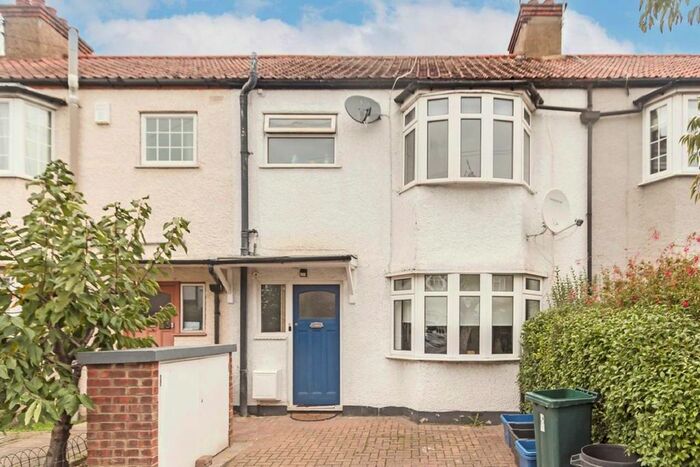 1 Bedroom Flat To Rent In Bicester Road, Richmond, TW9