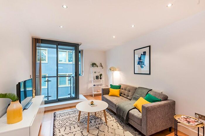 1 Bedroom Flat To Rent In Bastwick Street, Clerkenwell, EC1V