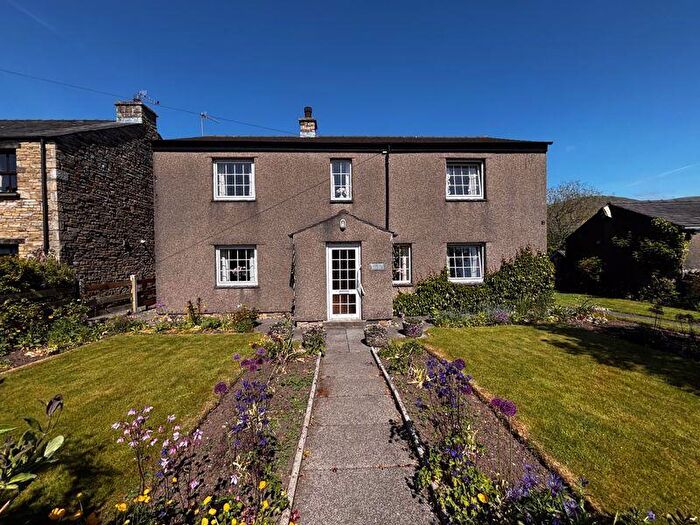 3 Bedroom Detached House For Sale In Hillside House, Millthrop, Sedbergh, LA10