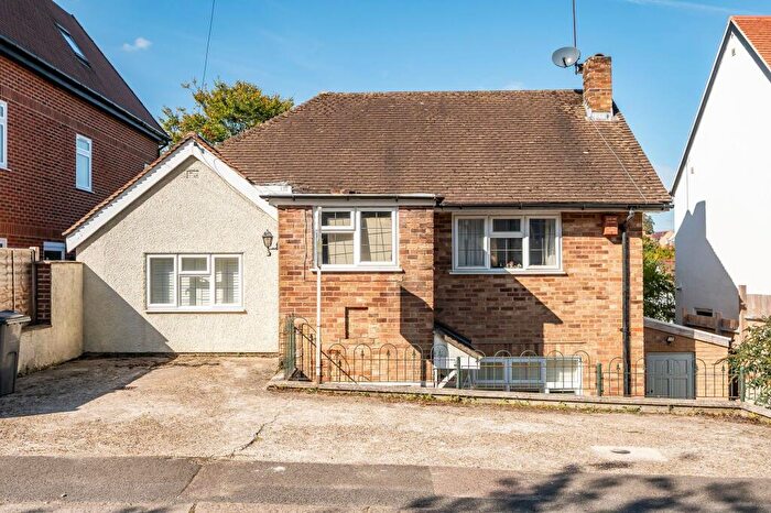 4 Bedroom Detached House For Sale In Fairdene Road, Coulsdon, CR5