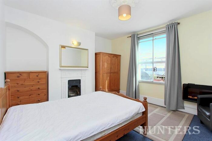 Studio To Rent In Brixton Station Road, London, SW9