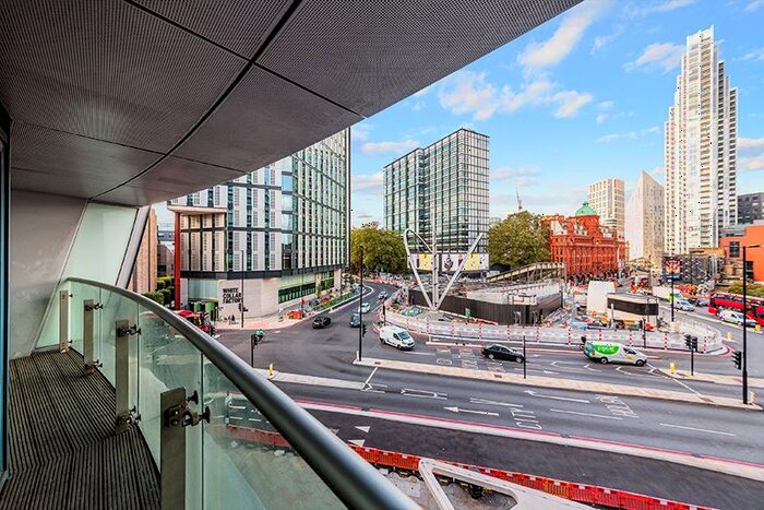 2 Bedroom Flat To Rent In Old Street, Bezier Apartments, City Road, London, EC1Y