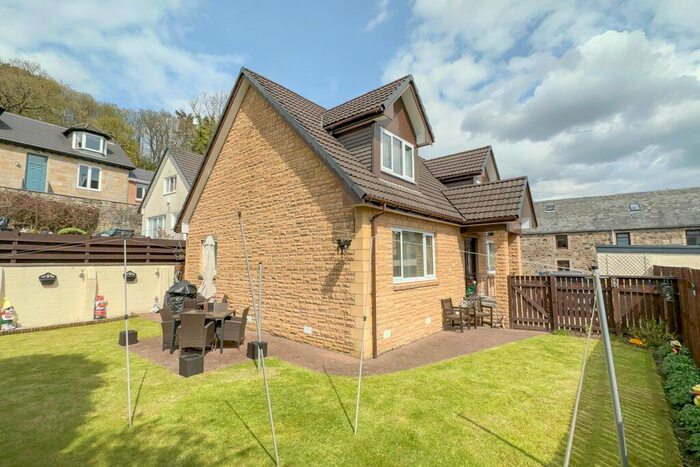 4 Bedroom Villa For Sale In Dumbarton Road, Bowling, Glasgow, G60