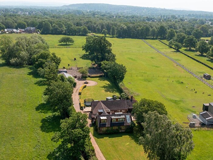 6 Bedroom Detached House For Sale In Paddock Hill, Mobberley, WA16