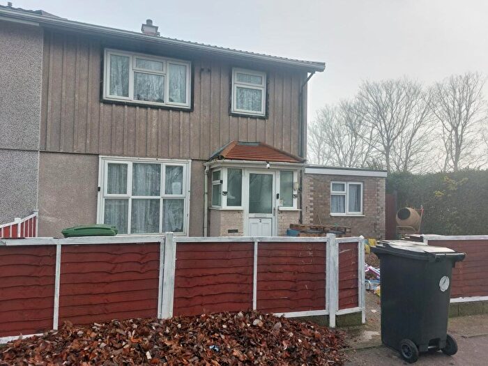 3 Bedroom Semi Detached House For Sale In Southall Road, Corby, NN17