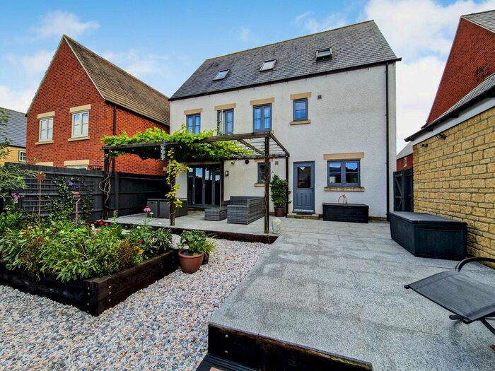 5 Bedroom Detached House For Sale In Beechcraft, Upper Rissington, Cheltenham, Gloucestershire, GL54