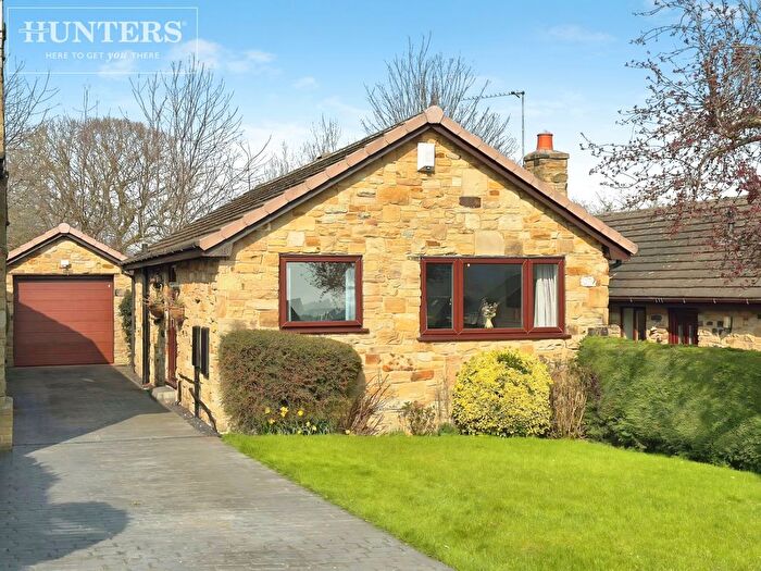 2 Bedroom Detached Bungalow For Sale In Martin Croft, Silkstone, Barnsley, S75