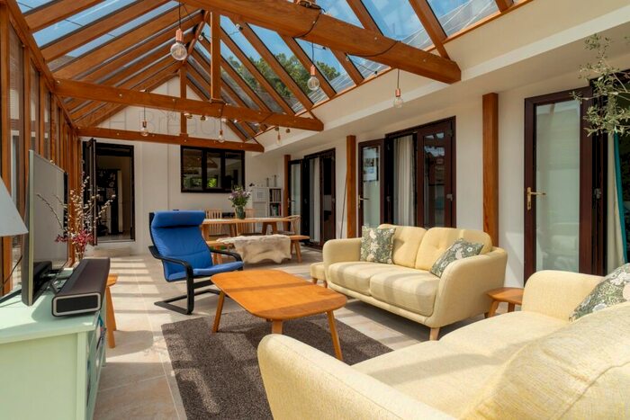 4 Bedroom Detached House For Sale In Longage Hill, Rhodes Minnis, CT4