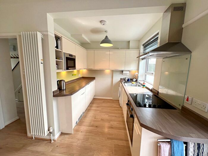 3 Bedroom Semi-Detached House To Rent In Khartoum Road, Weymouth, DT4