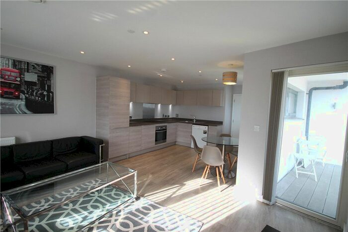 2 Bedroom Flat To Rent In Wandle Road, Croydon, CR0