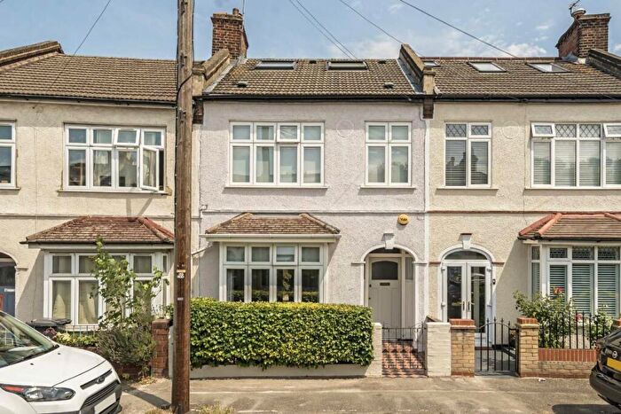 4 Bedroom Terraced House For Sale In Fernbrook Crescent, London, SE13