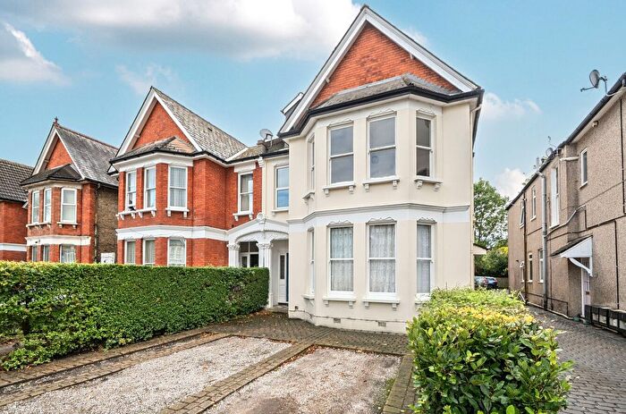 1 Bedroom Flat To Rent In Culverley Road, London, SE6