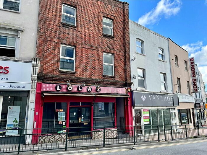 4 Bedroom Apartment To Rent In Commercial Road, Bournemouth, BH2