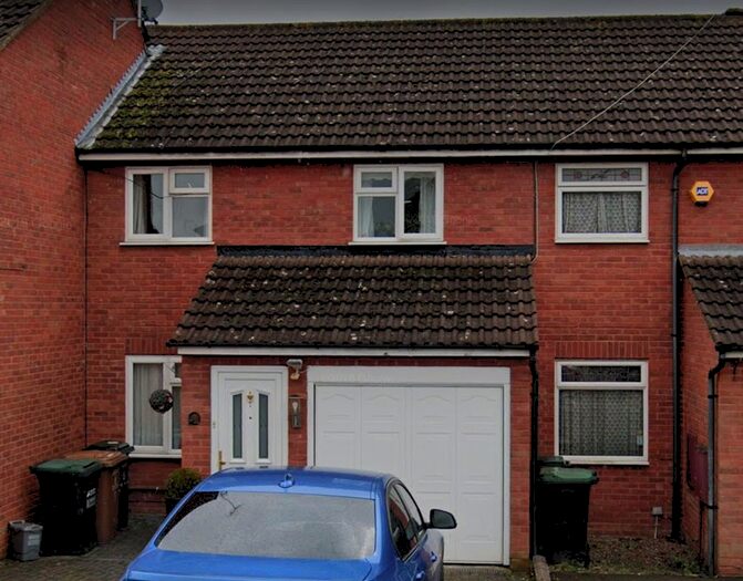 3 Bedroom Property To Rent In Brookside Road, Watford, WD19