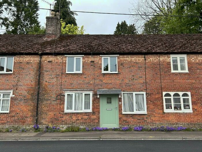 2 Bedroom Cottage To Rent In Bishopstrow, Warminster, BA12