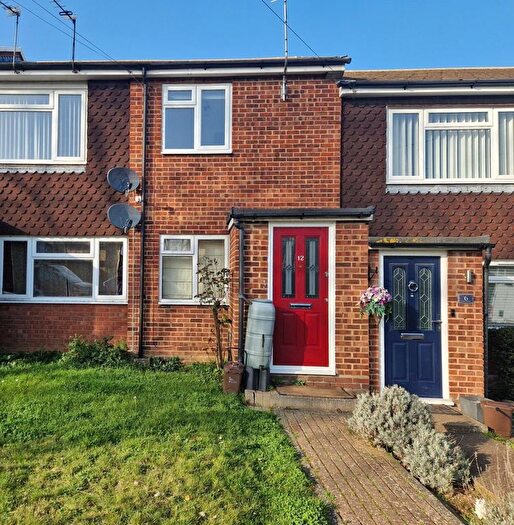 2 Bedroom Maisonette To Rent In Gauldie Way, Standon, SG11