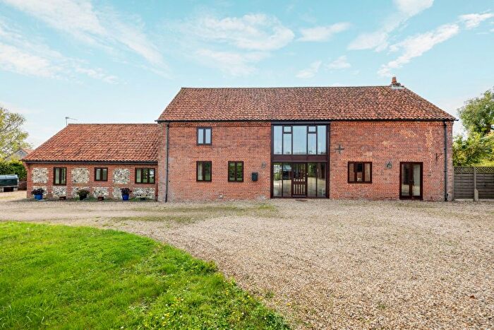 4 Bedroom Barn Conversion For Sale In Swanton Morley, Dereham, NR20