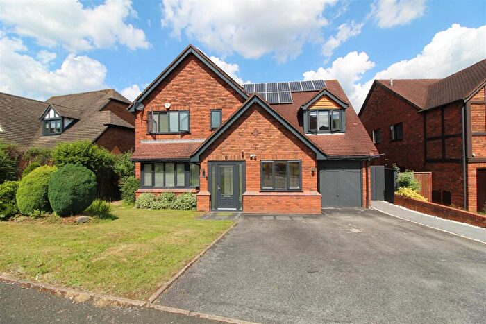 4 Bedroom Detached House For Sale In Oak Tree Lane, Hollywood, B47