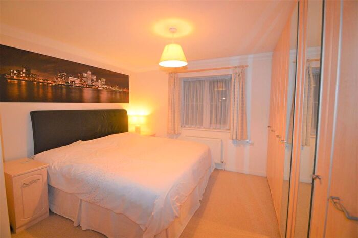 4 Bedroom Property To Rent In Churchfileds, Ilford, E18