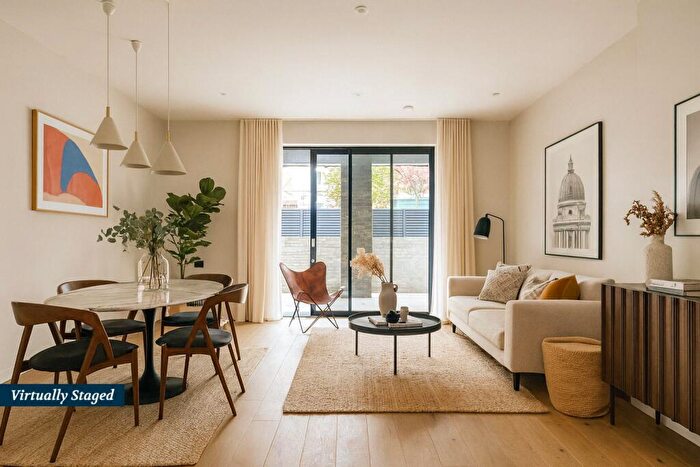 1 Bedroom Flat For Sale In Coverdale Road, Willesden Green, NW2