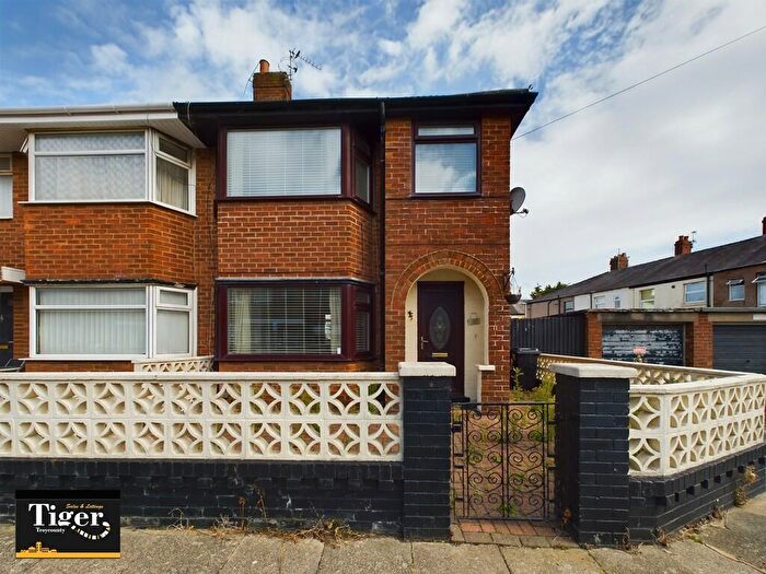 3 Bedroom End Of Terrace House To Rent In Avon Place, Blackpool, FY1