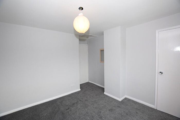 3 Bedroom Terraced House For Sale In Dundonald Crescent, Irvine, North Ayrshire, KA11