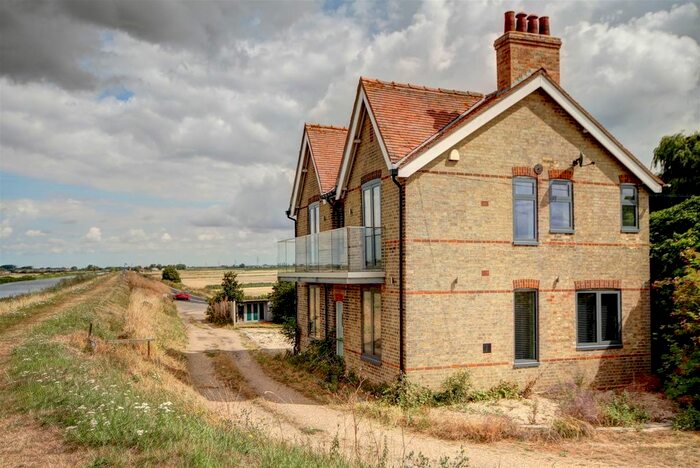 3 Bedroom Property To Rent In Branch Bridge, Queen Adelaide, Ely, CB7