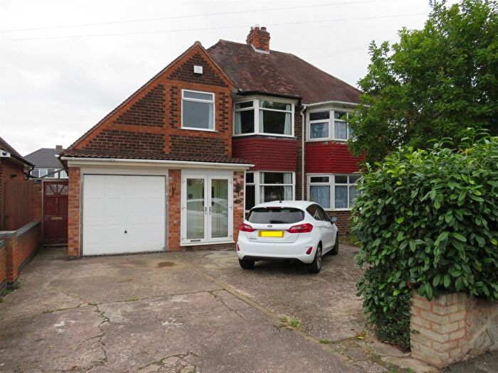3 Bedroom Semi-Detached House For Sale In Hazelhurst Road, Castle Bromwich, Birmingham, B36