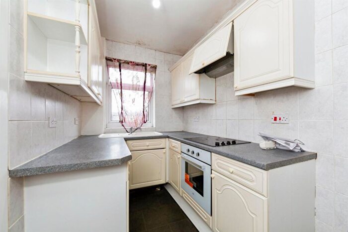 3 Bedroom Terraced House For Sale In Schofield Street, Mexborough, S64