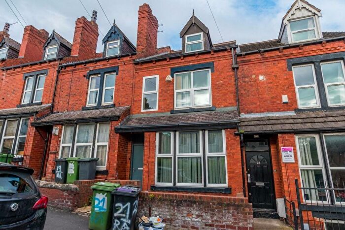 7 Bedroom Terraced House To Rent In Richmond Avenue, Leeds, West Yorkshire, LS6
