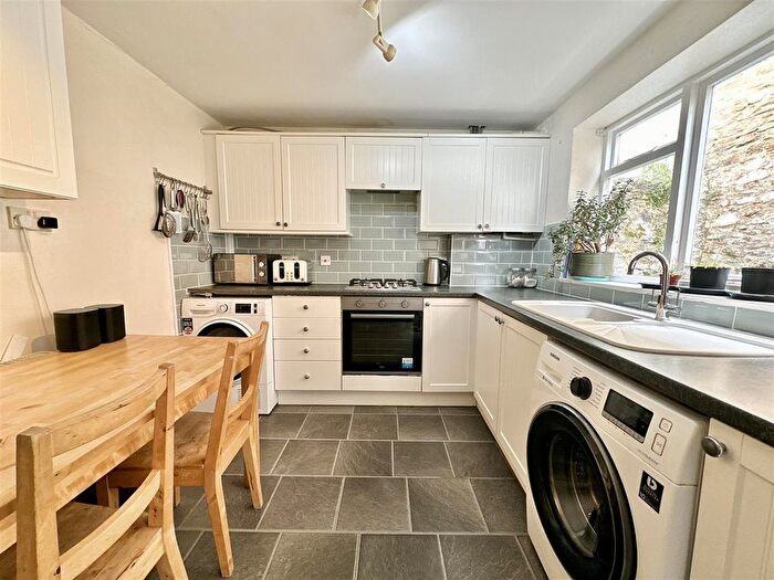 3 Bedroom Terraced House For Sale In Temperance Place, Brixham, TQ5